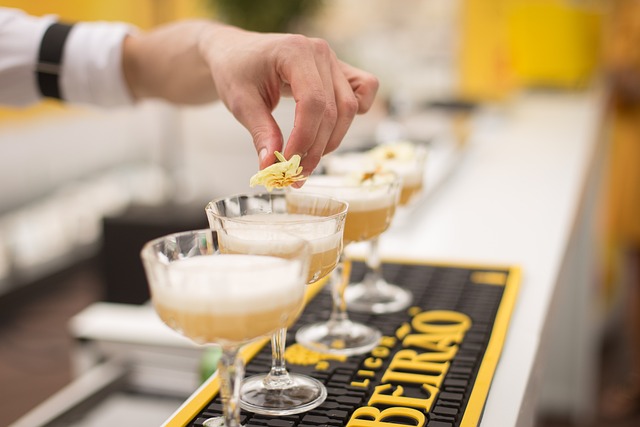 cocktail-4271392_640